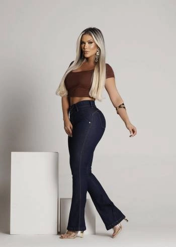 Calça Jeans Modeladora Flare